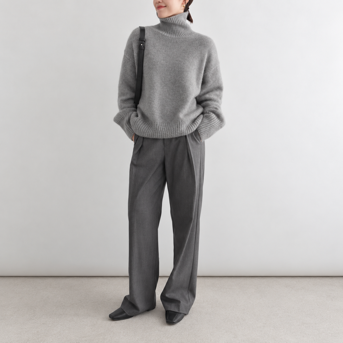 Bianca | Women's Oversized Turtleneck Sweater