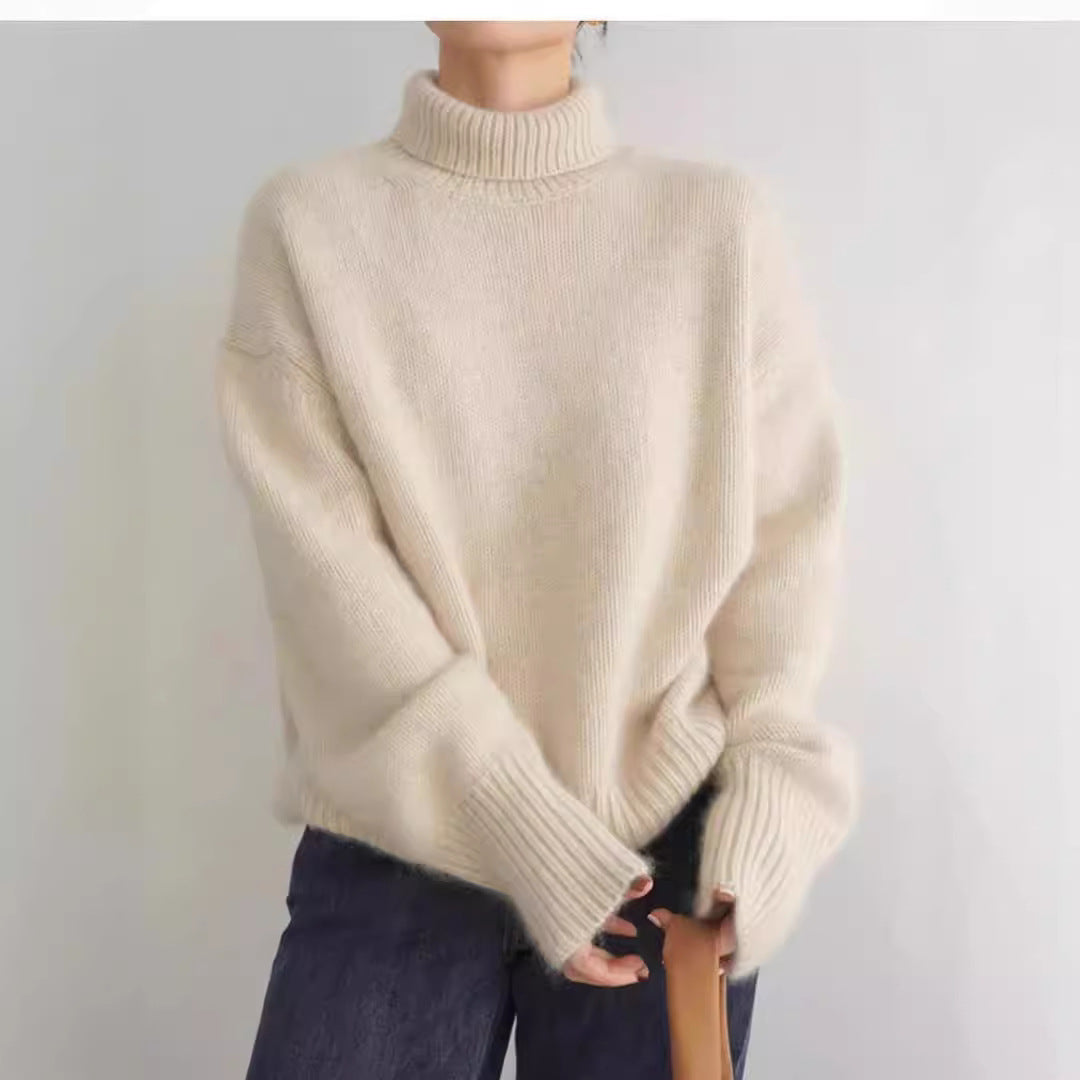 Bianca | Women's Oversized Turtleneck Sweater