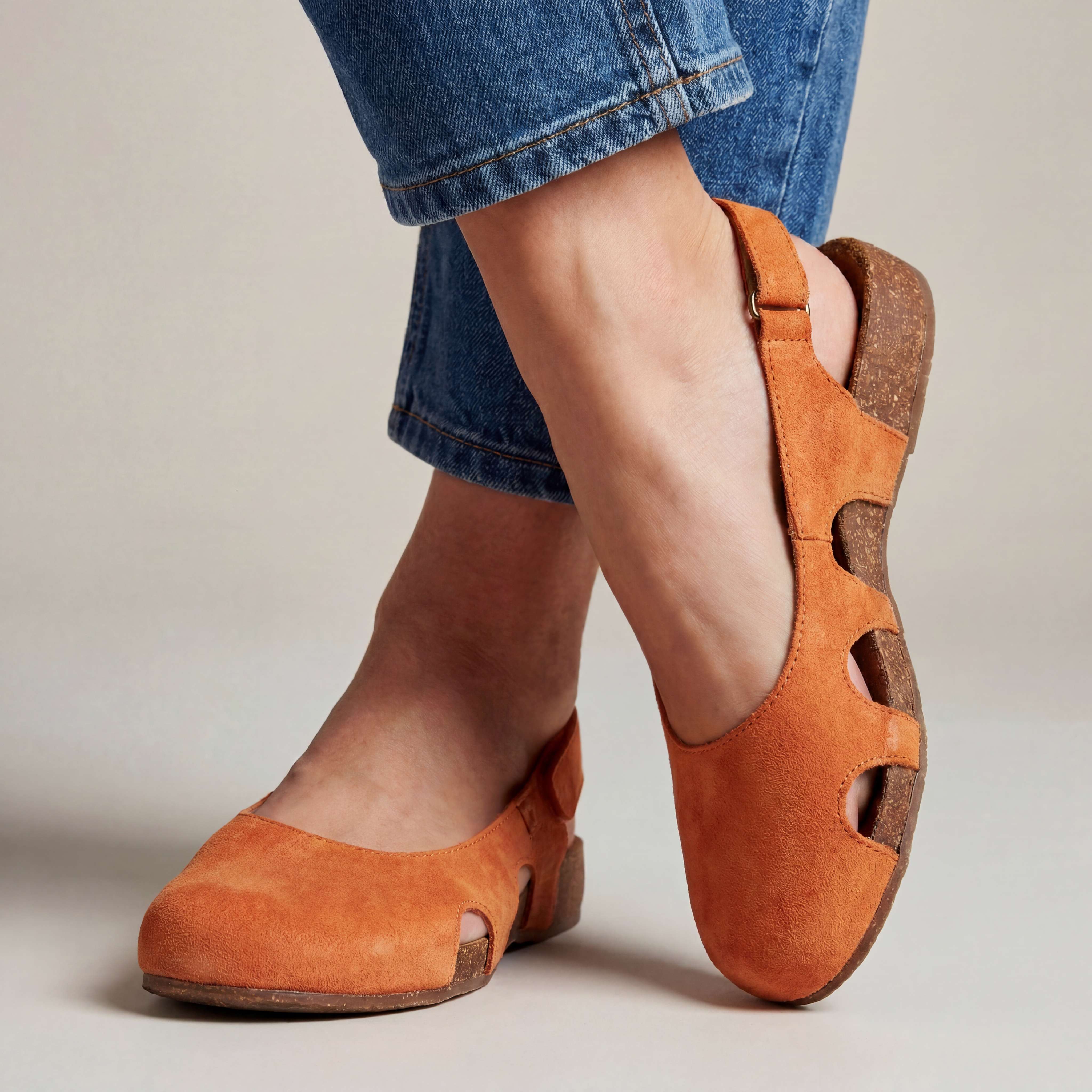 Deborah Cushioned Adjustable Sandals